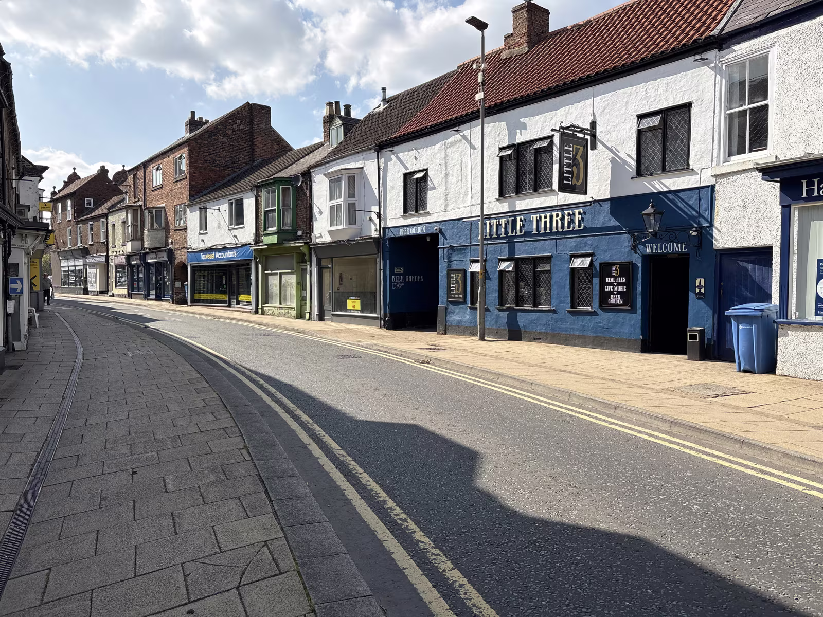 Finkle Street running down off the Market Place, with the Little Three pub on the right